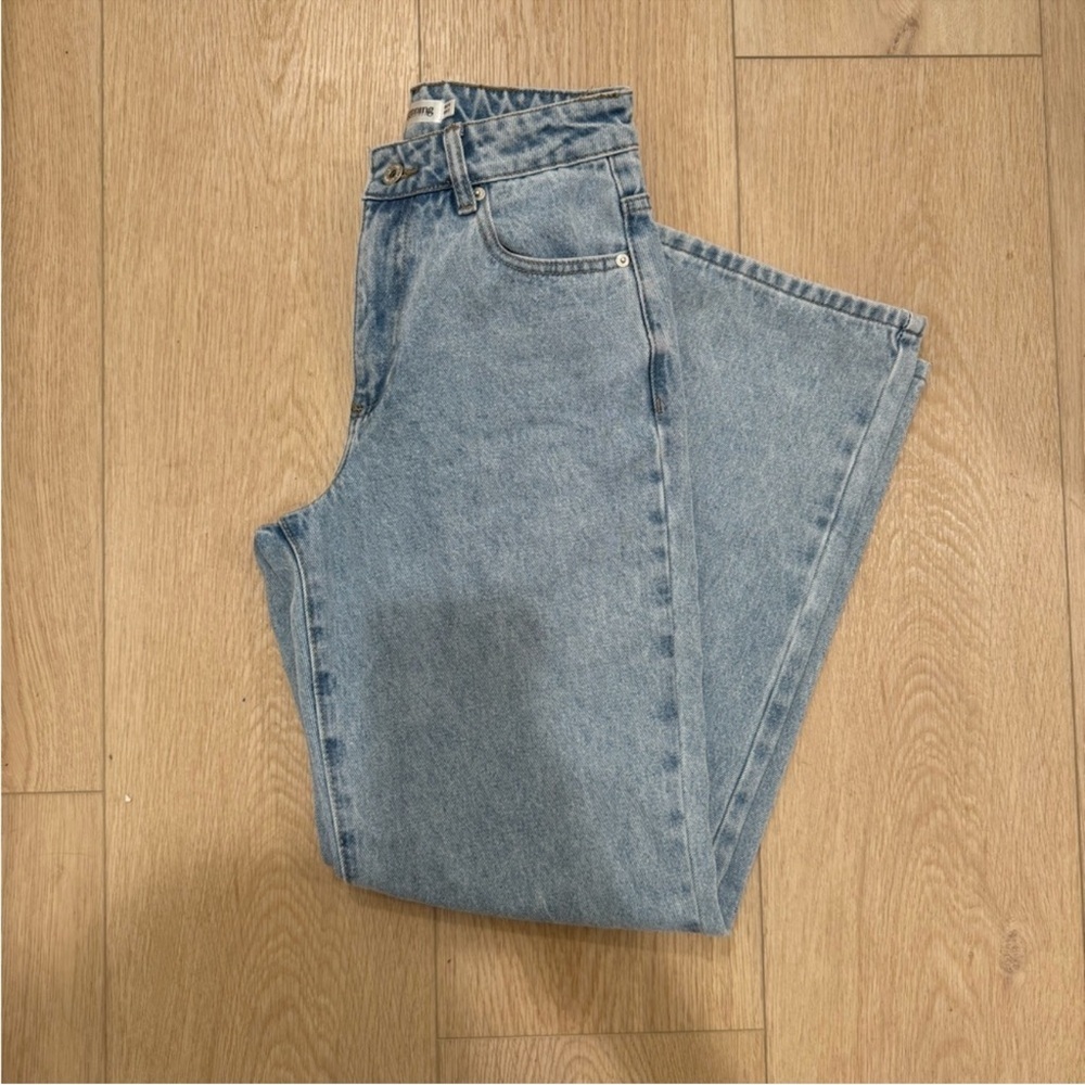 Beginning Boutique vintage light wash blue jeans size 2 - Picture 3 of 4
